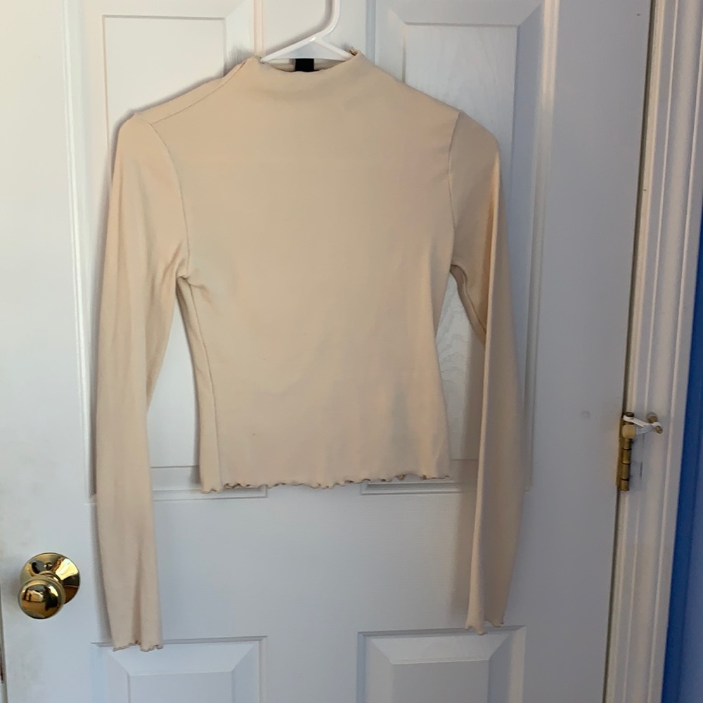 Forever 21 cream mock turtleneck - size S
